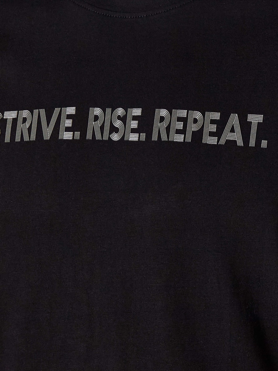 Men Slim Fit Crew Neck Short Sleeve Slogan Print T-Shirt