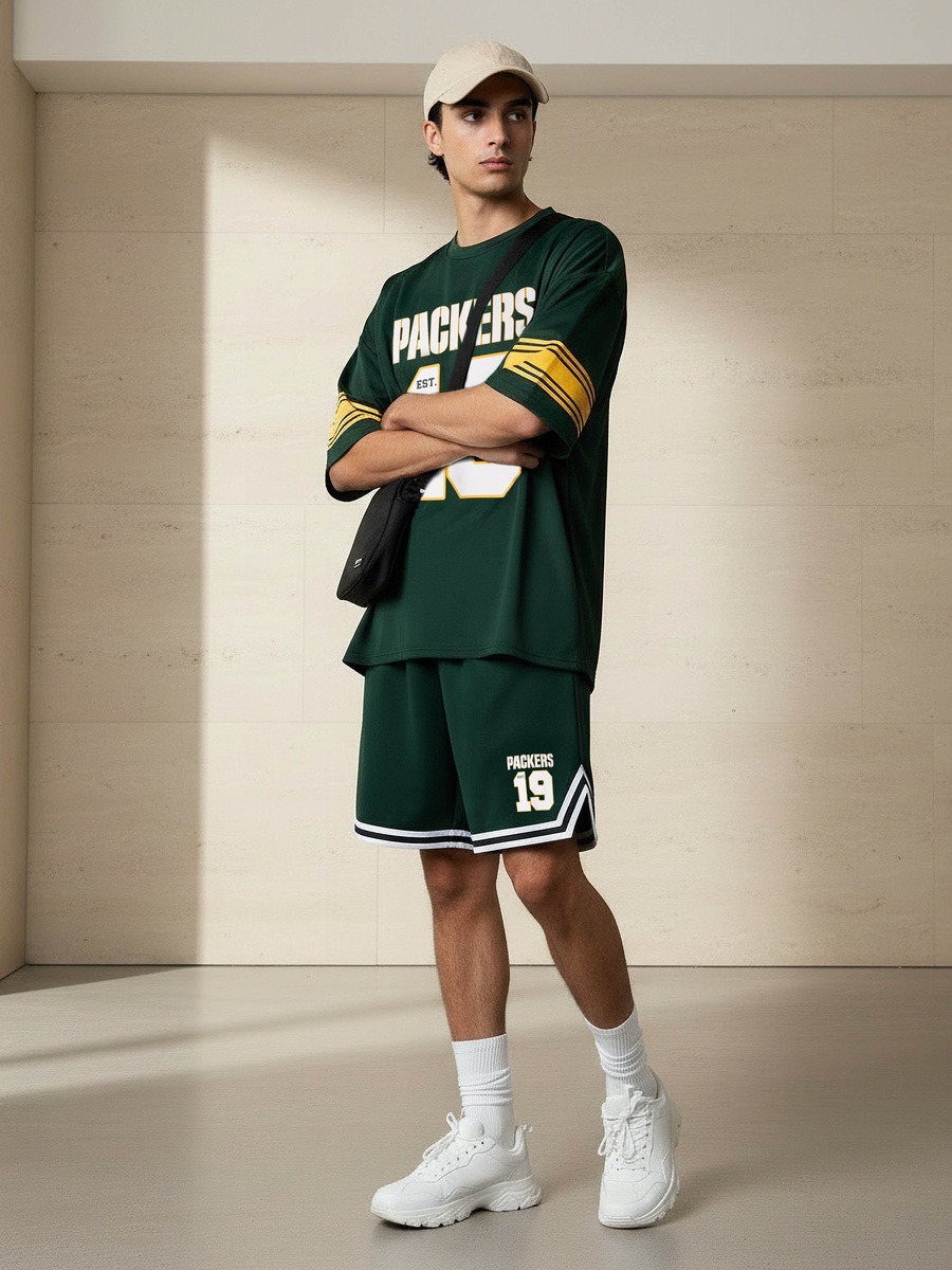 Men Relaxed Fit Round Neck Short Sleeves Green Bay Packers Print T-Shirt