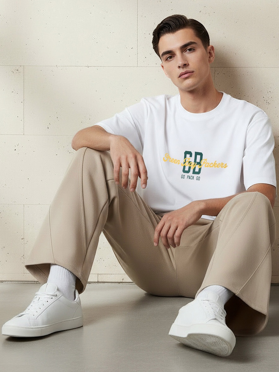 Men Relaxed Fit Crew Neck Short Sleeves Green Bay Packers Print T-Shirt