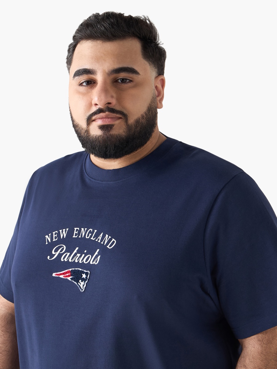 Men Regular Fit Crew Neck Short Sleeve New England Patriots Print T-Shirt