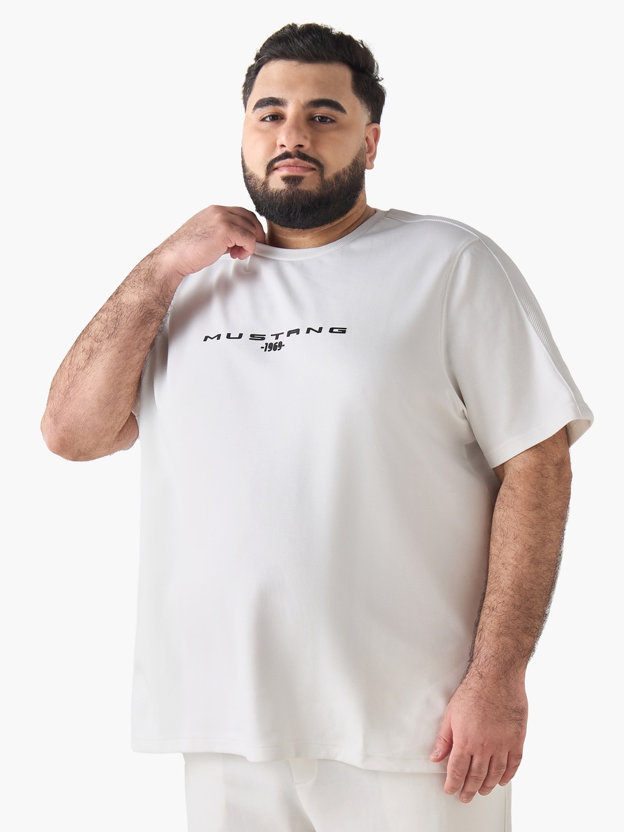 Men Regular Fit Round Neck Short Sleeve Mustang Ford Print T-Shirt