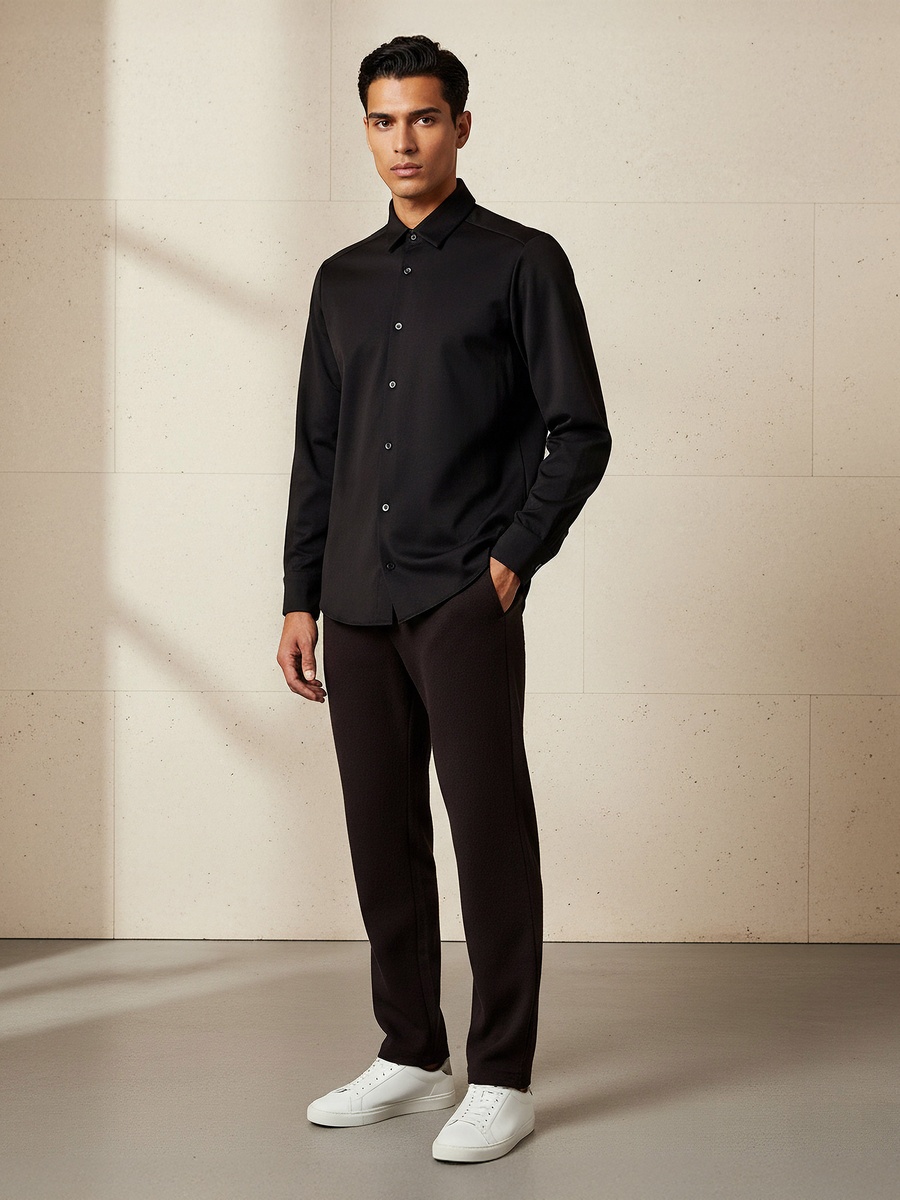 Men Slim Fit Collared Seamless Long Sleeve Shirt
