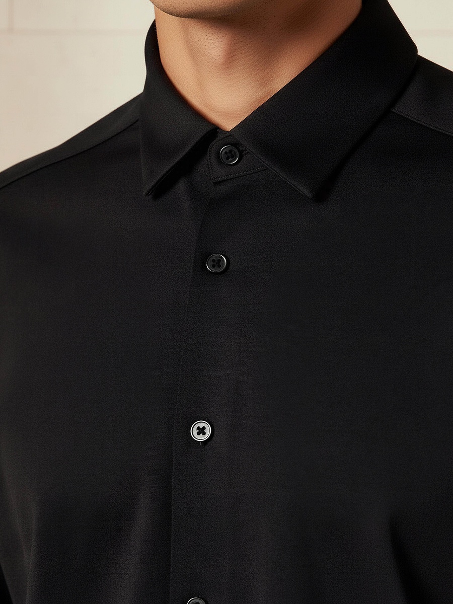Men Slim Fit Collared Seamless Long Sleeve Shirt