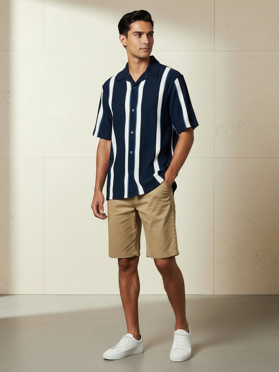 Men Slim Fit Camp Collar Striped Short Sleeve Shirt