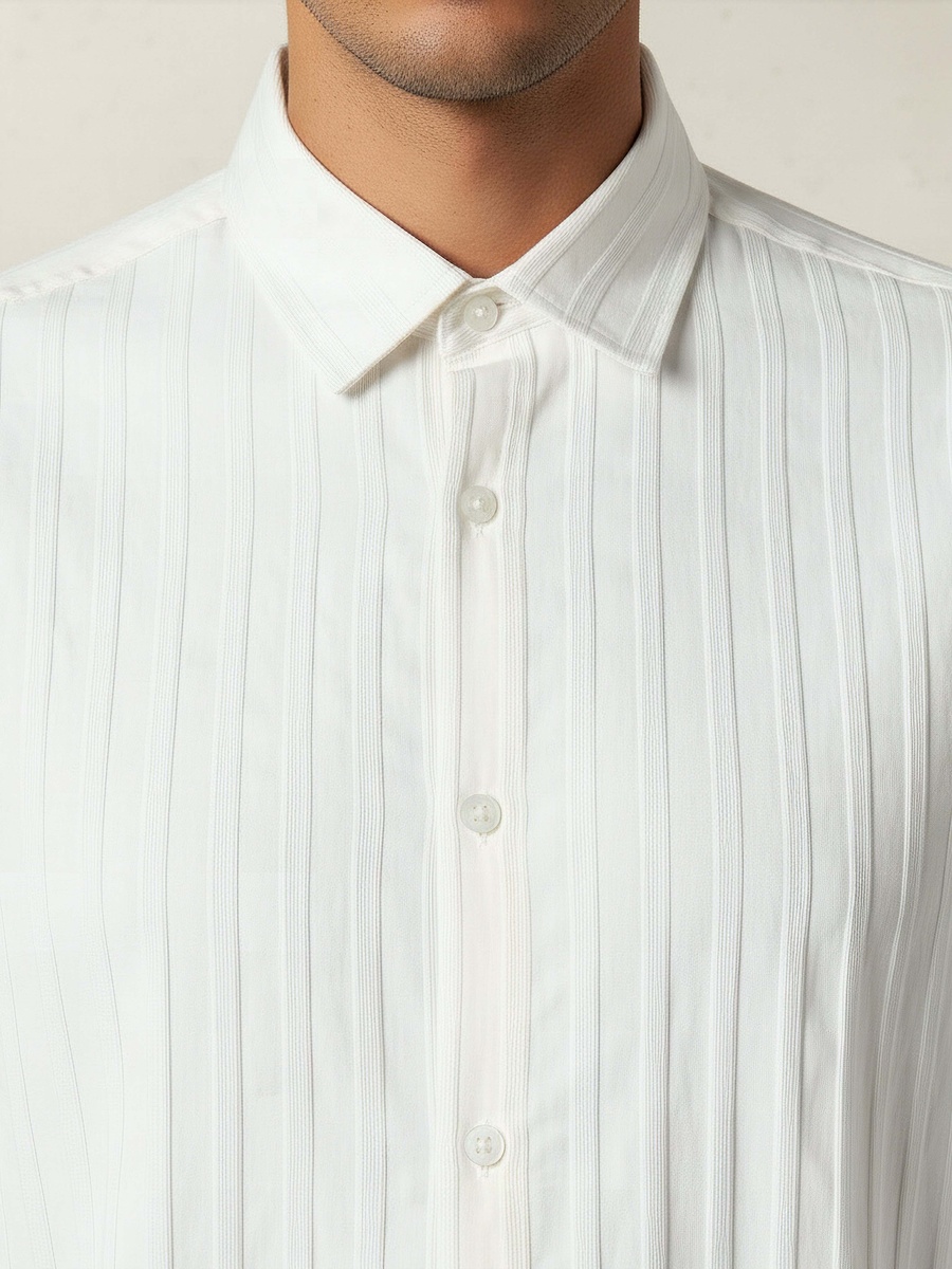 Men Regular Fit Collared Textured Long Sleeves Shirt