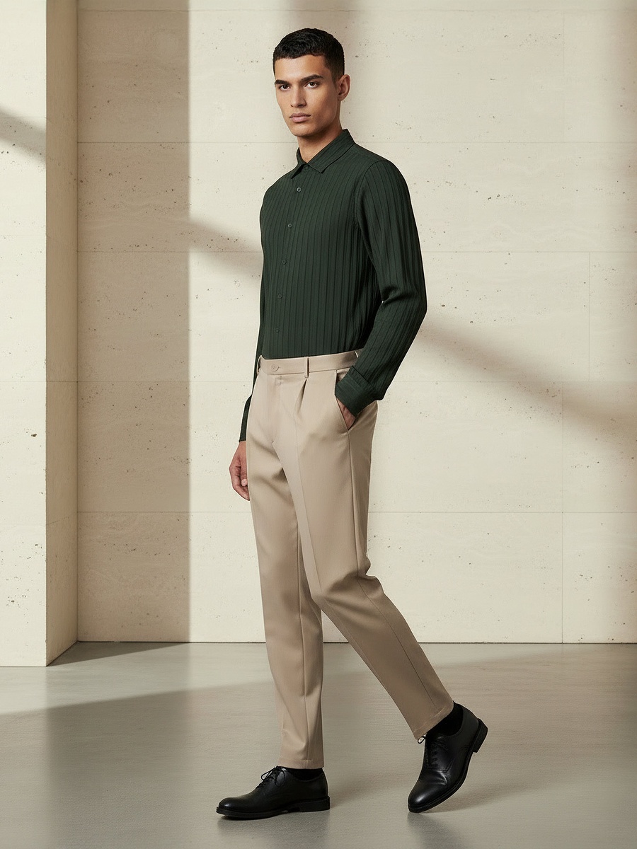 Men Regular Fit Collared Textured Long Sleeves Shirt