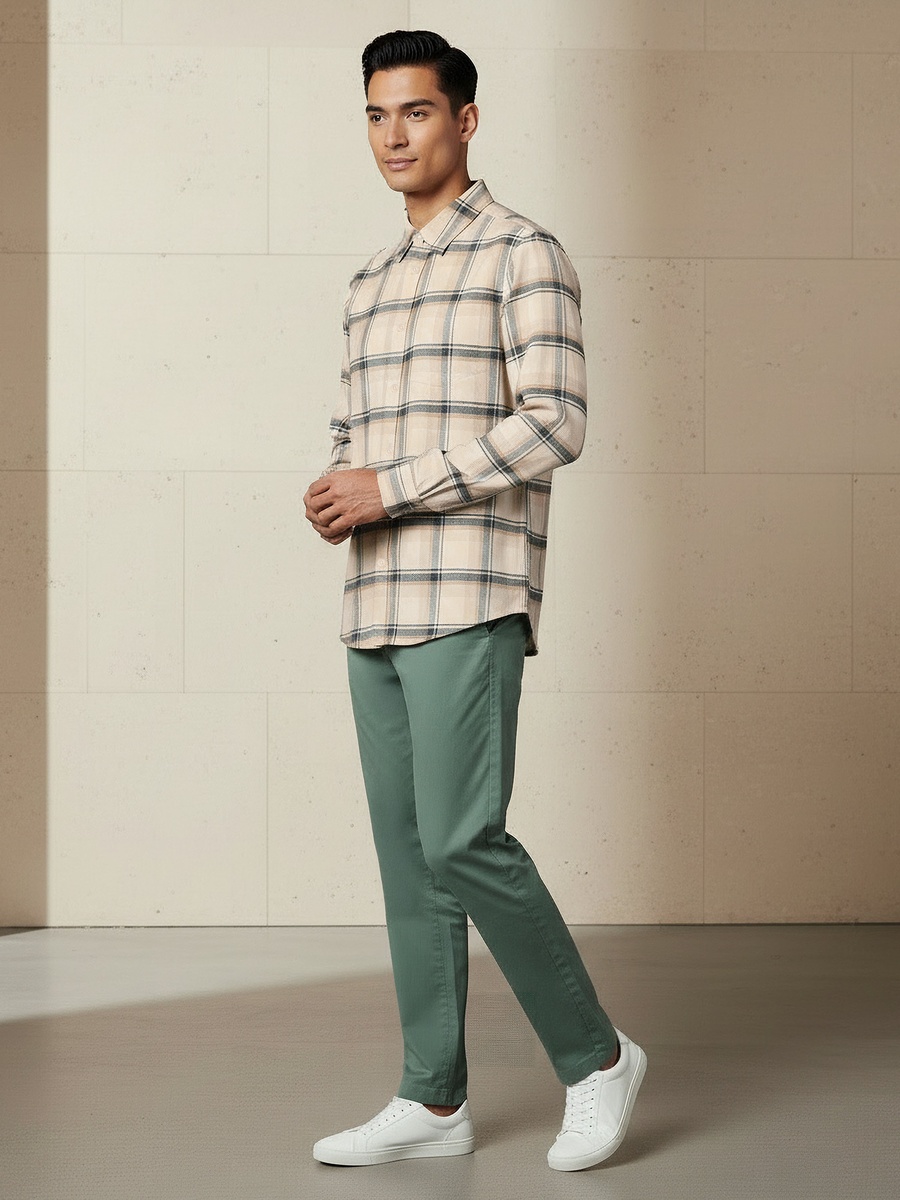 Men Regular Fit Collared Checked Long Sleeve Shirt