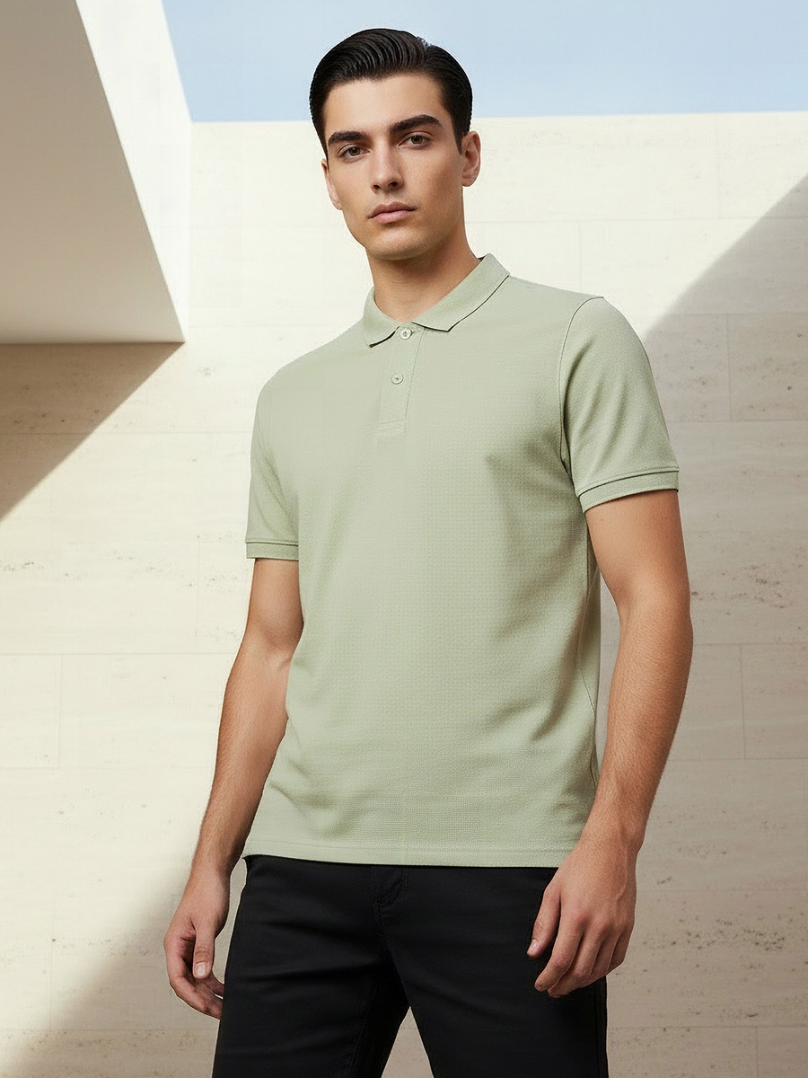 Men Short Sleeve Textured Polo T-Shirt