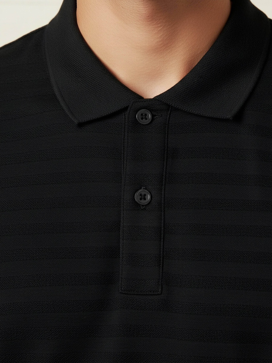 Men Short Sleeves Textured Polo T-Shirt