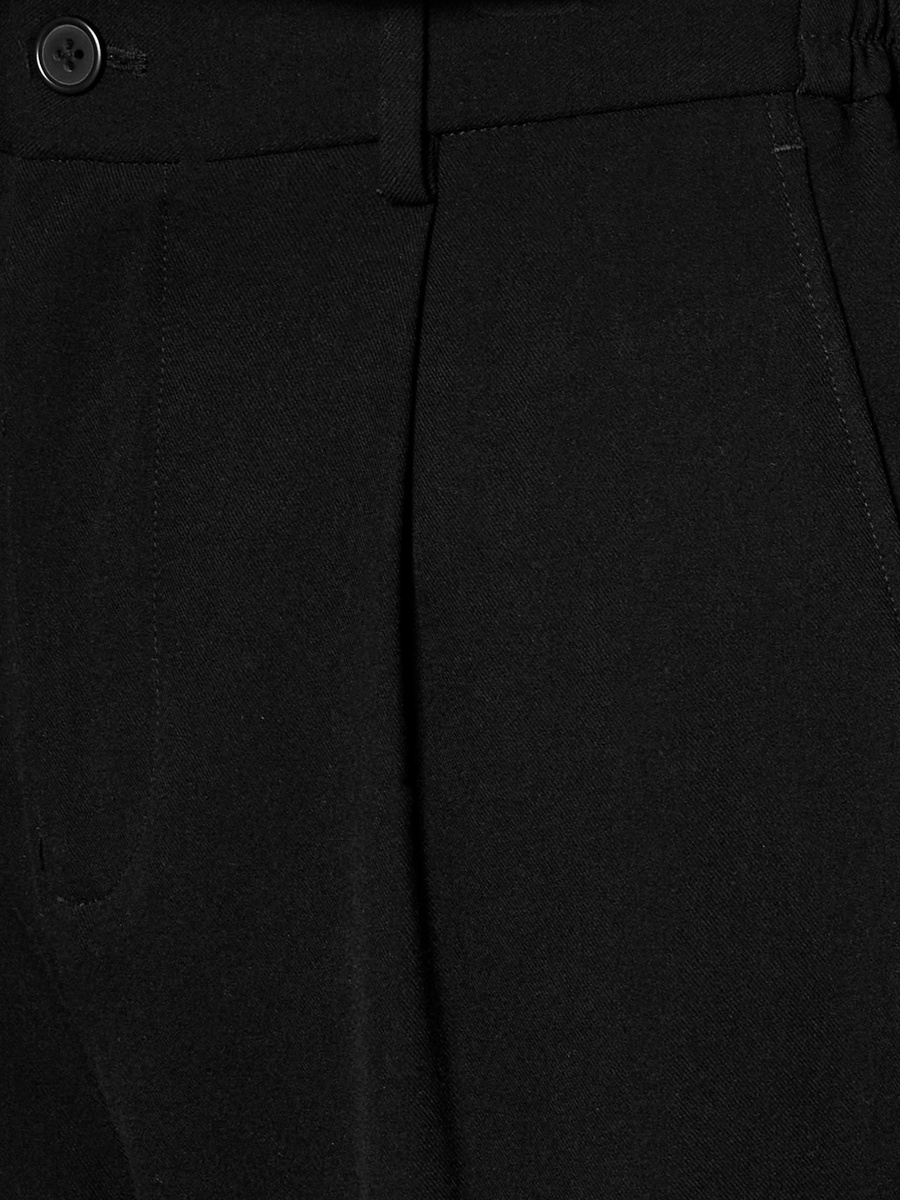 Men Regular Fit Pleated Trousers