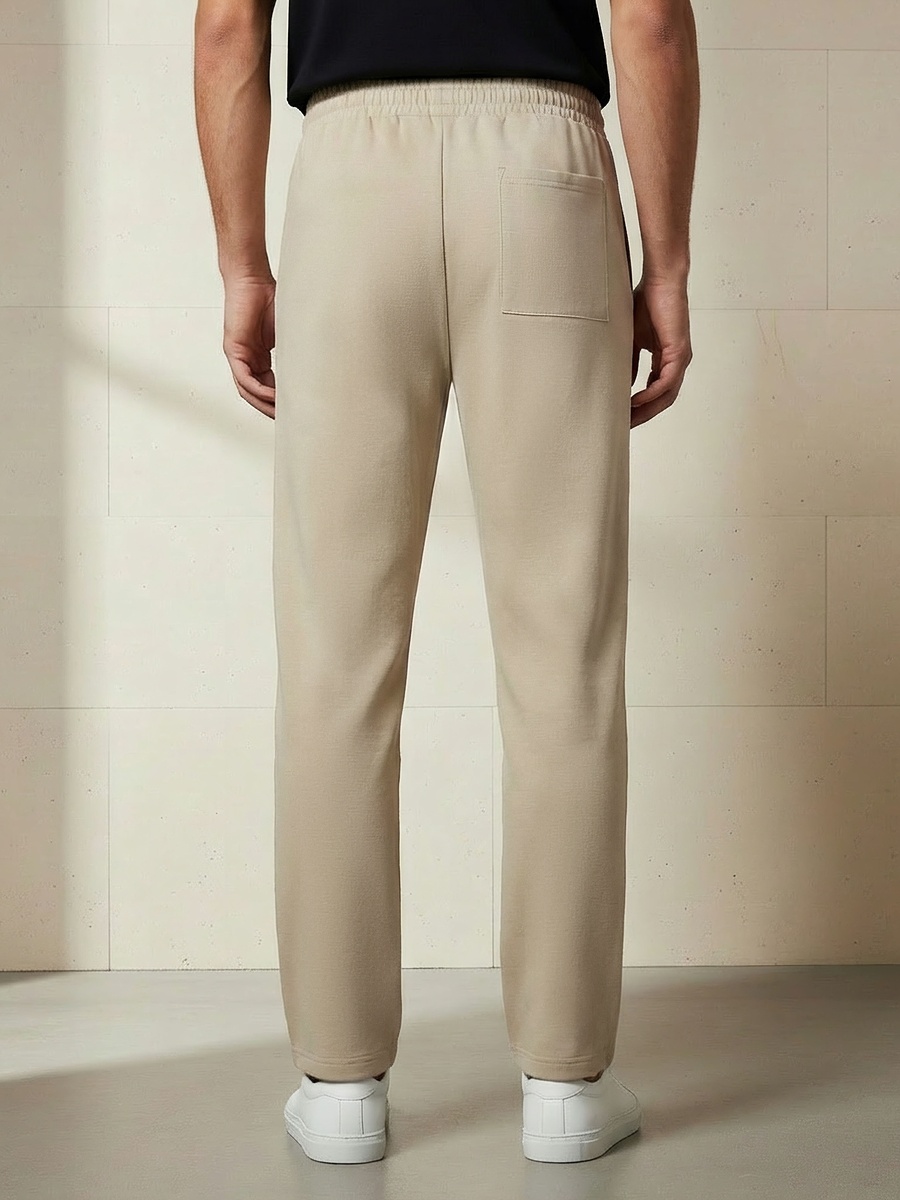 Men Relaxed Fit Joggers with Pockets