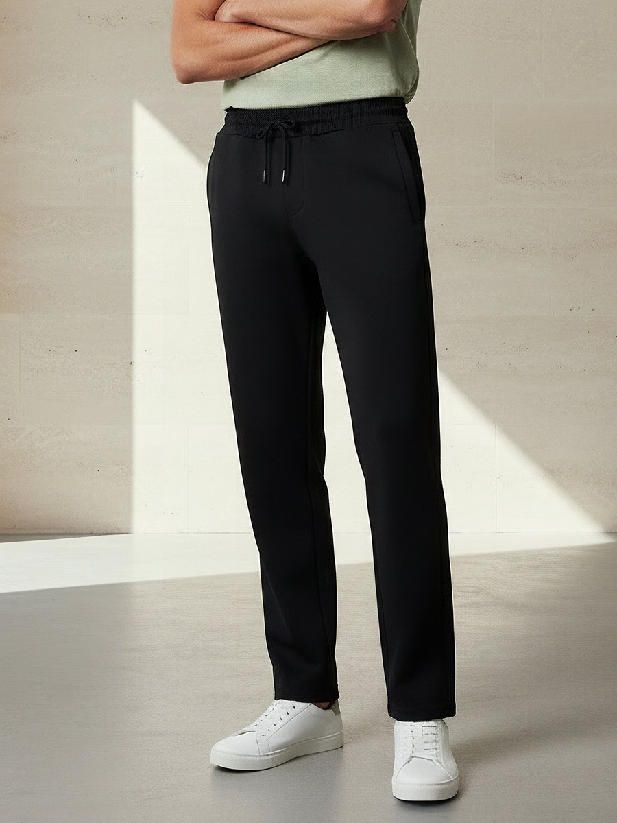 Men Relaxed Fit Interlock Joggers
