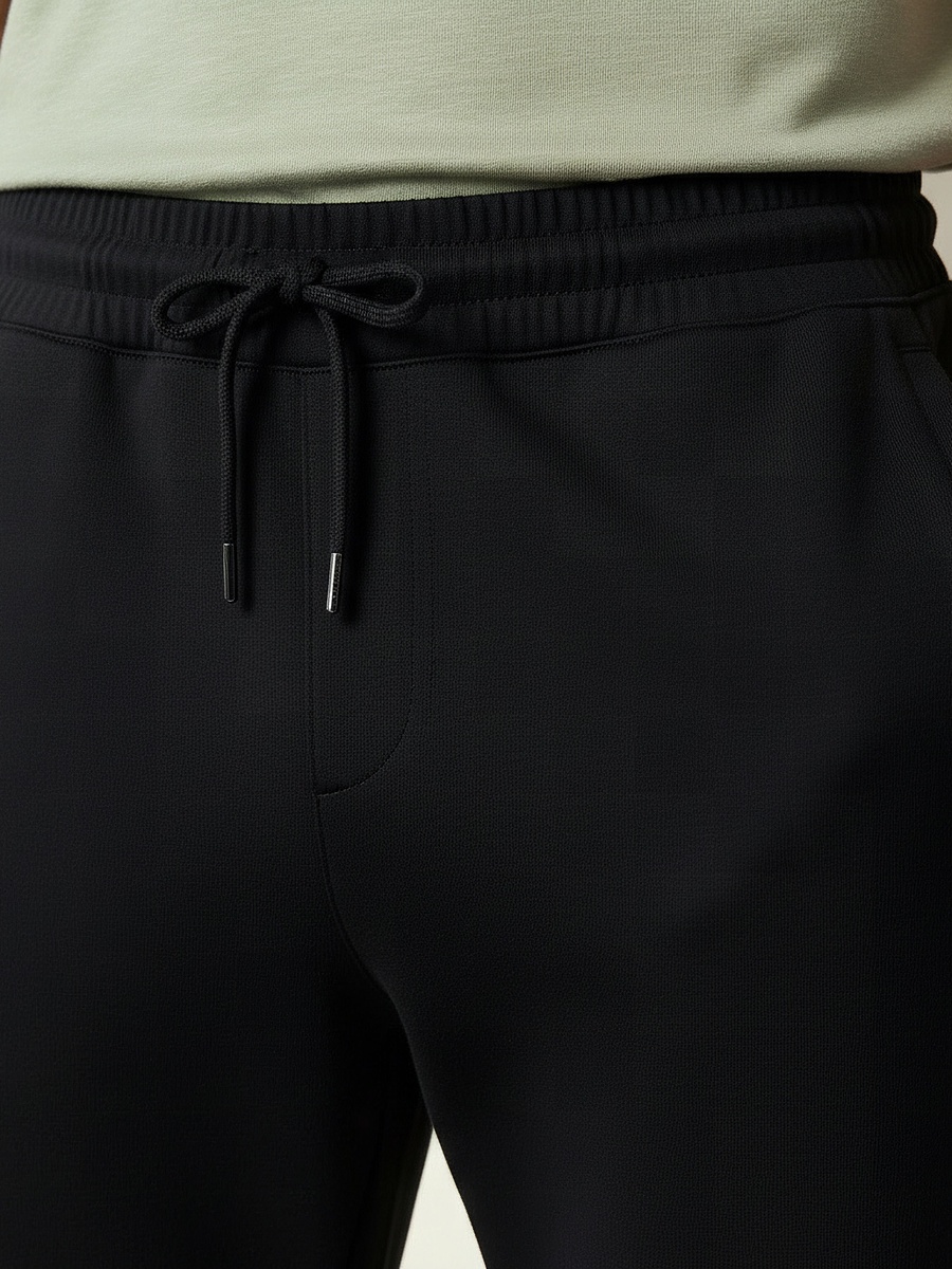 Men Relaxed Fit Interlock Joggers