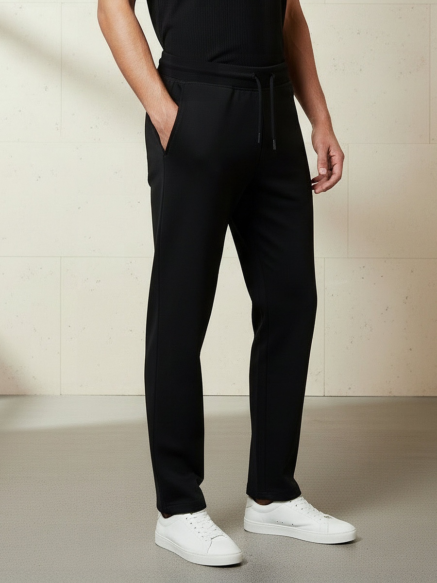 Men Regular Fit Joggers with Pockets