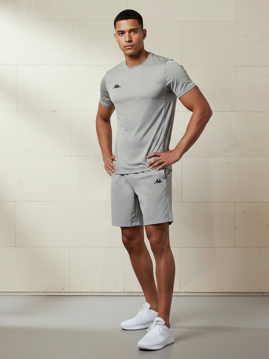 Men Logo Print Performance T-Shirt