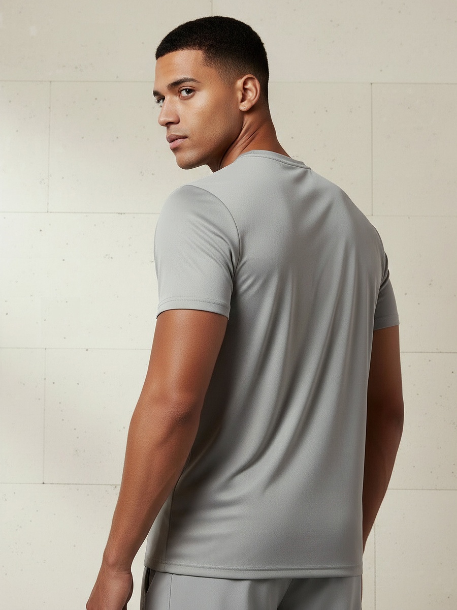 Men Logo Print Performance T-Shirt