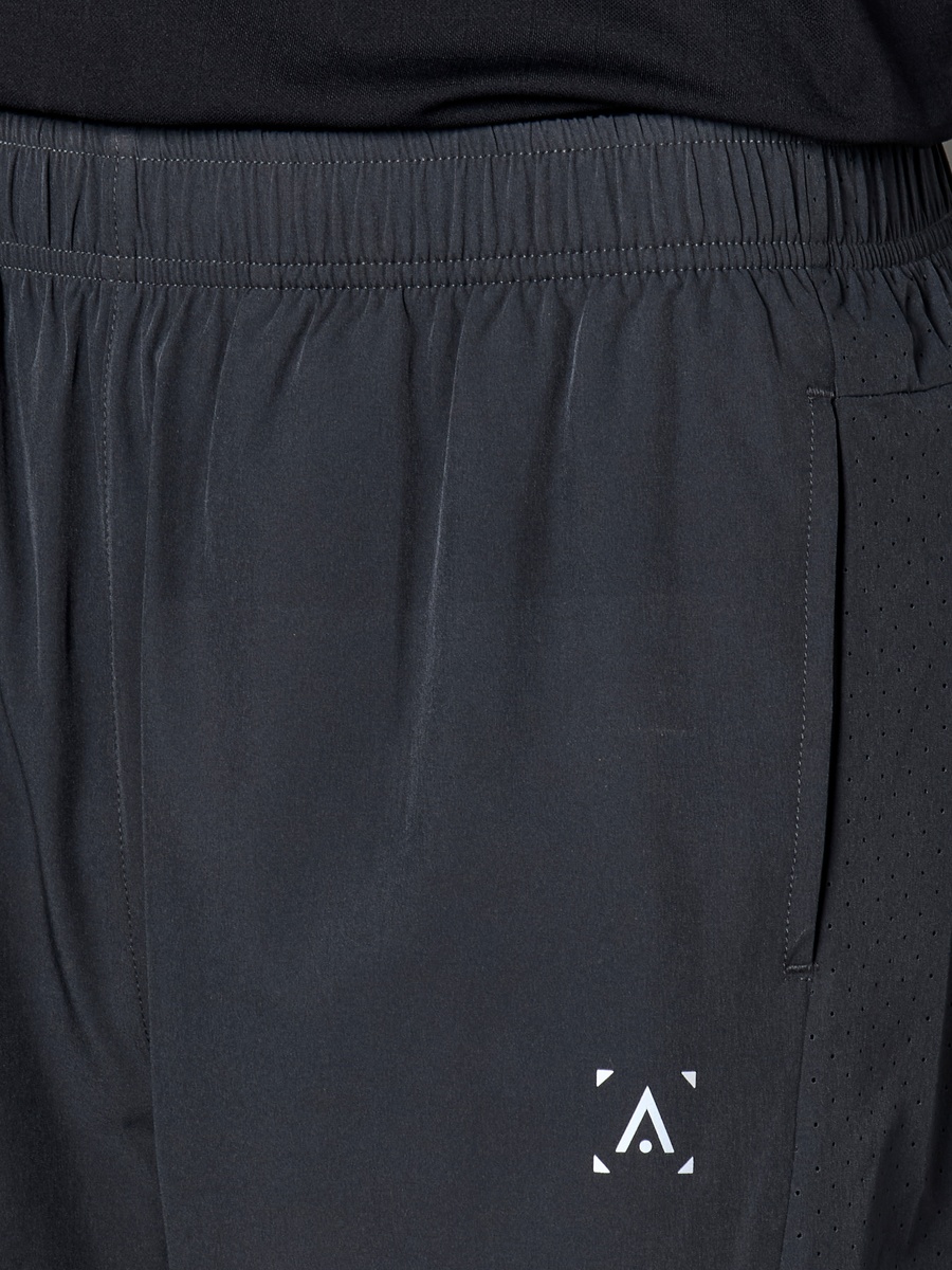 Men Performance Panelled Shorts