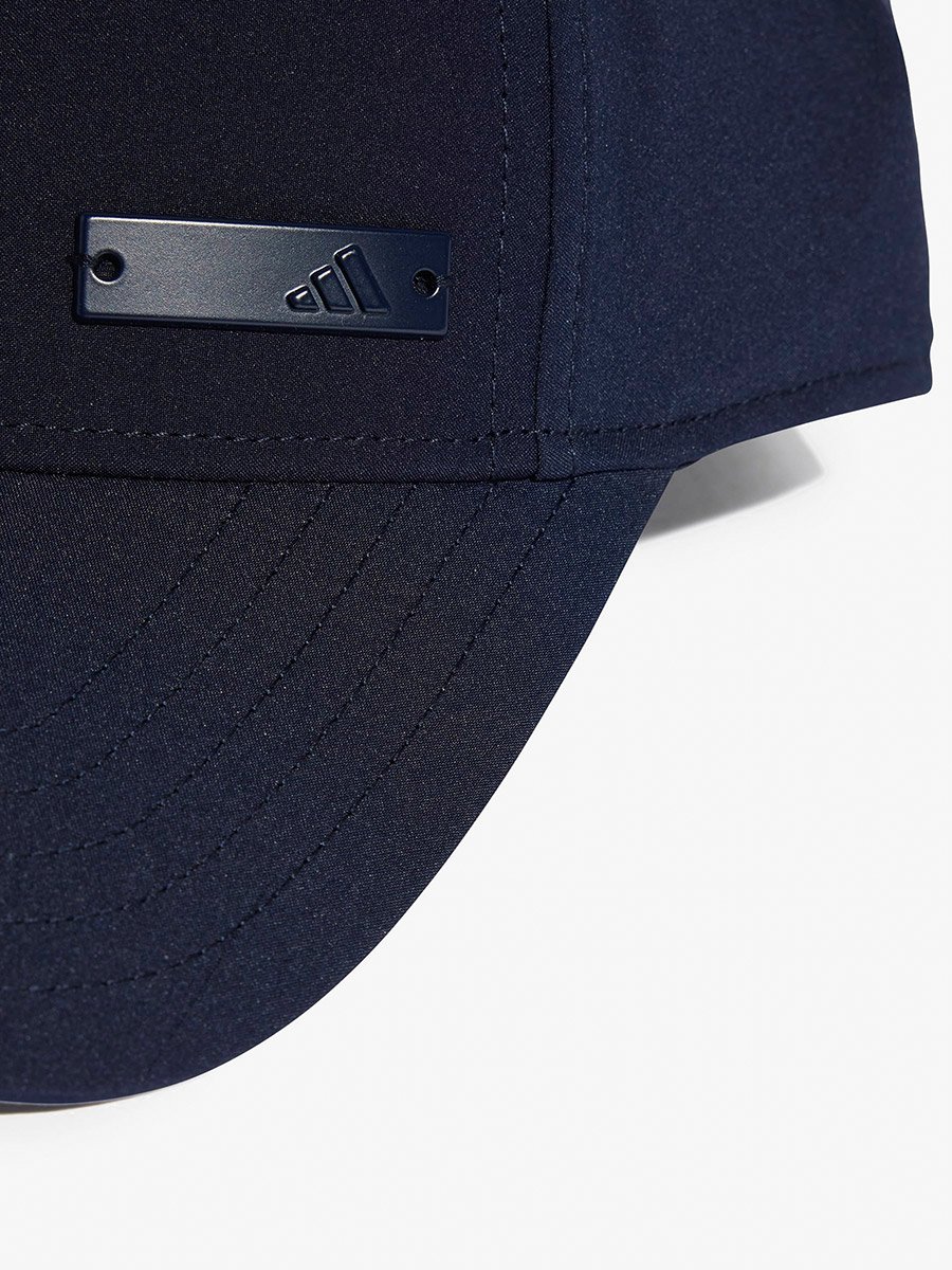 Metal Badge Lightweight Baseball Cap