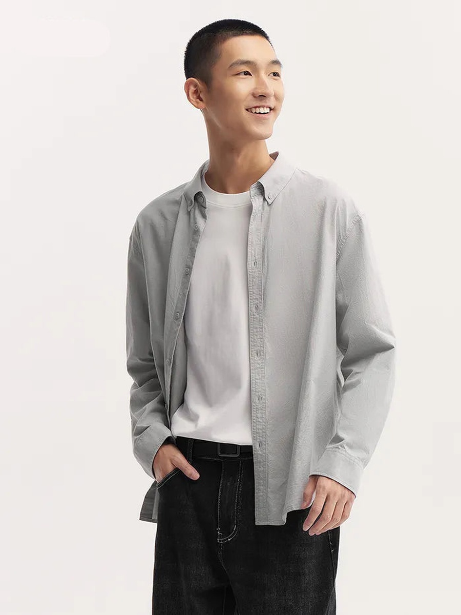 Men Solid Colored Shirt