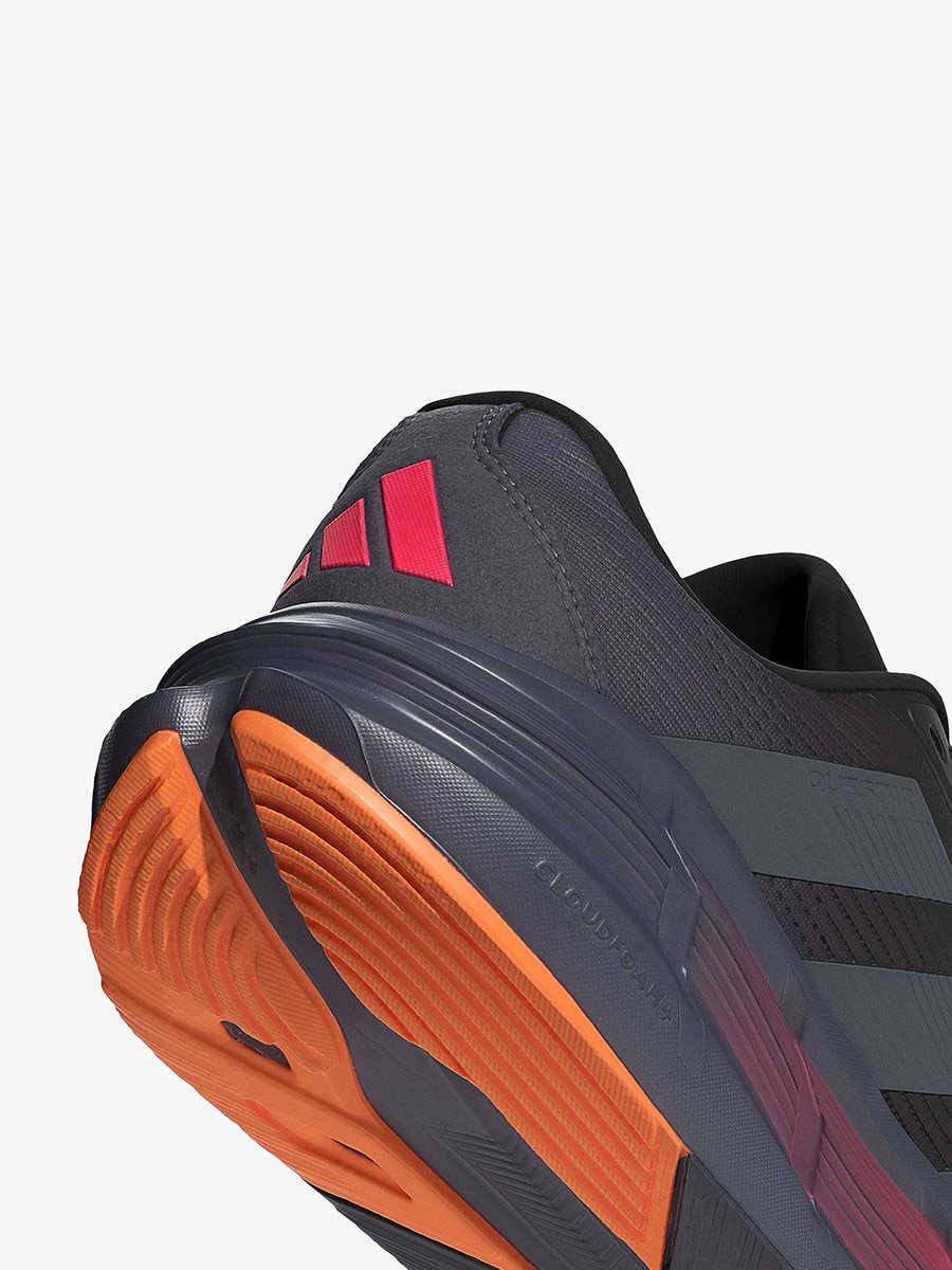 Questar 3 M Running Shoes