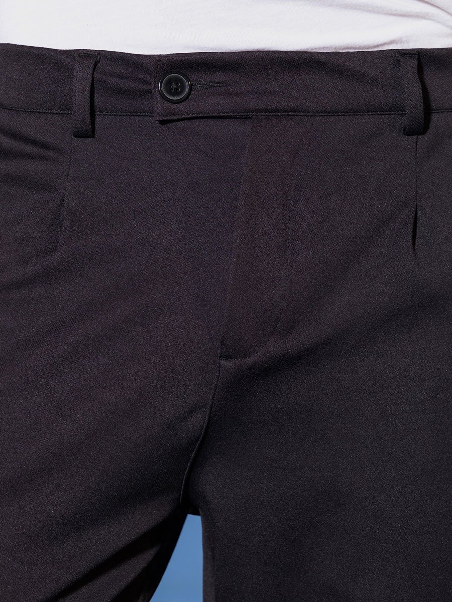 Men Onyx Black Pleat-Tailored Trousers