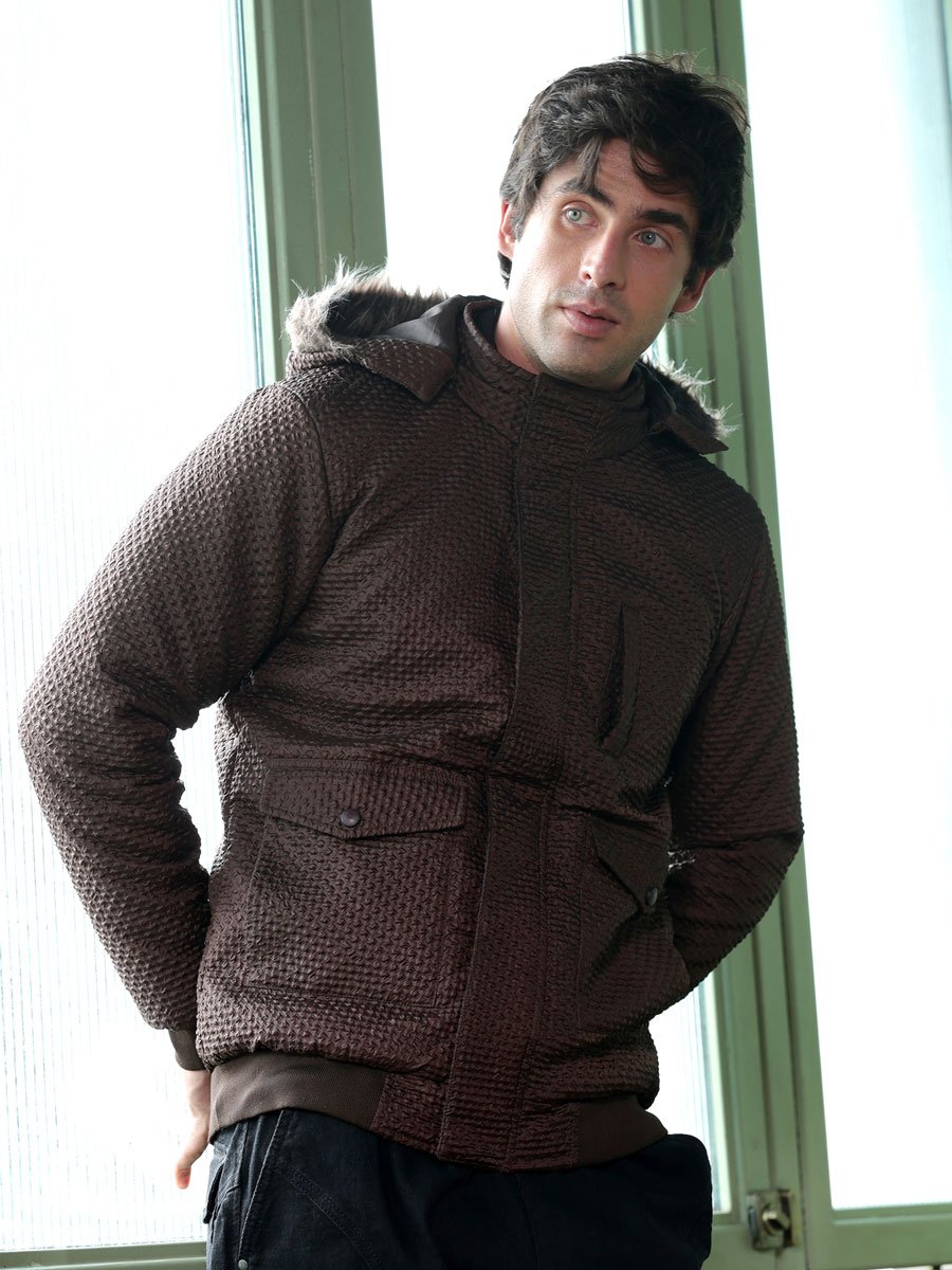 Men Coffee Brown Diamond-Tactile Puffer Jacket