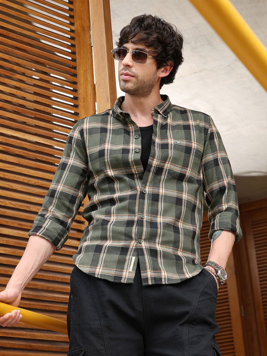 Men Jungle Green Button-Down Shadow-Plaid Shirt