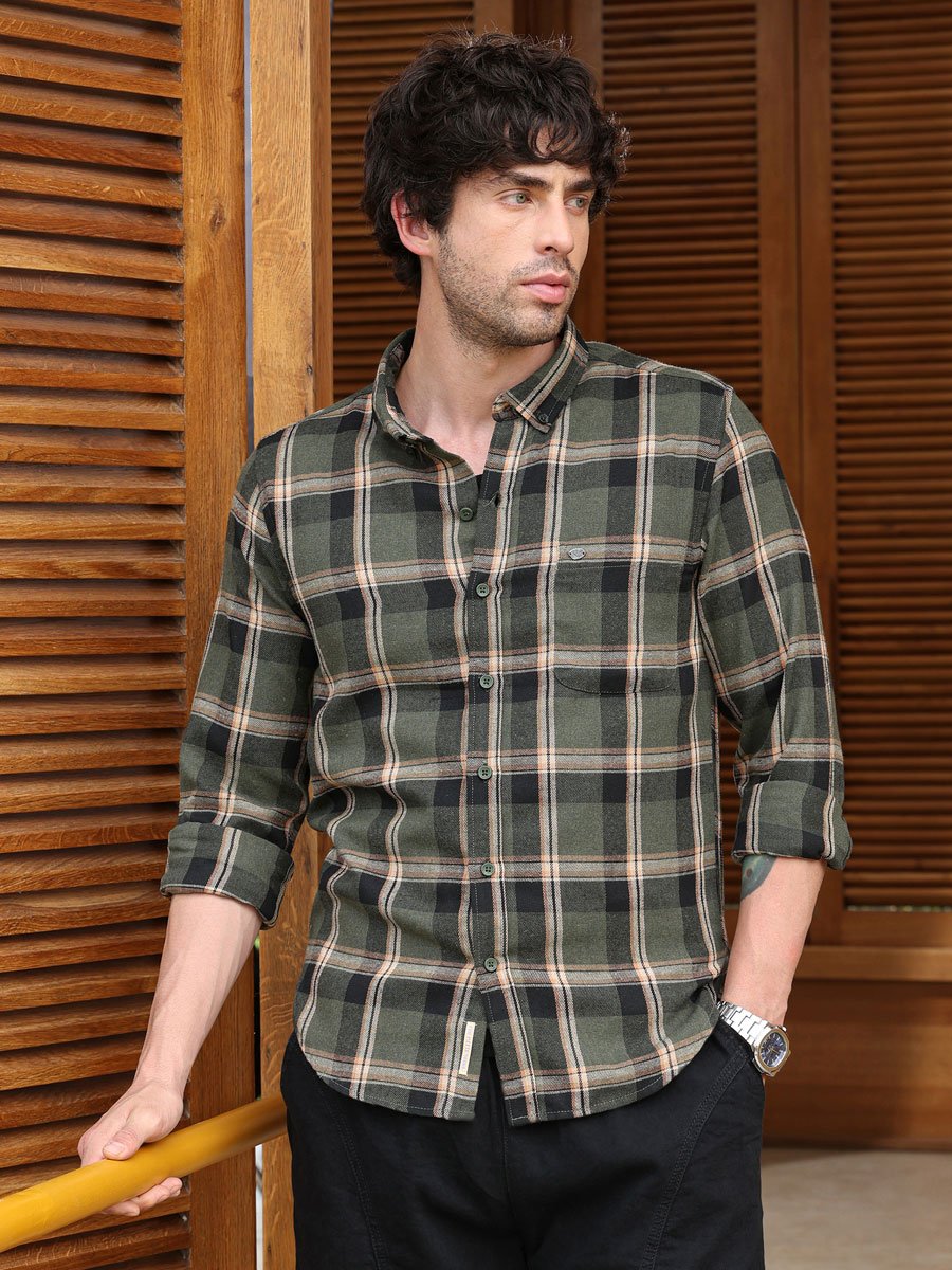 Men Jungle Green Button-Down Shadow-Plaid Shirt