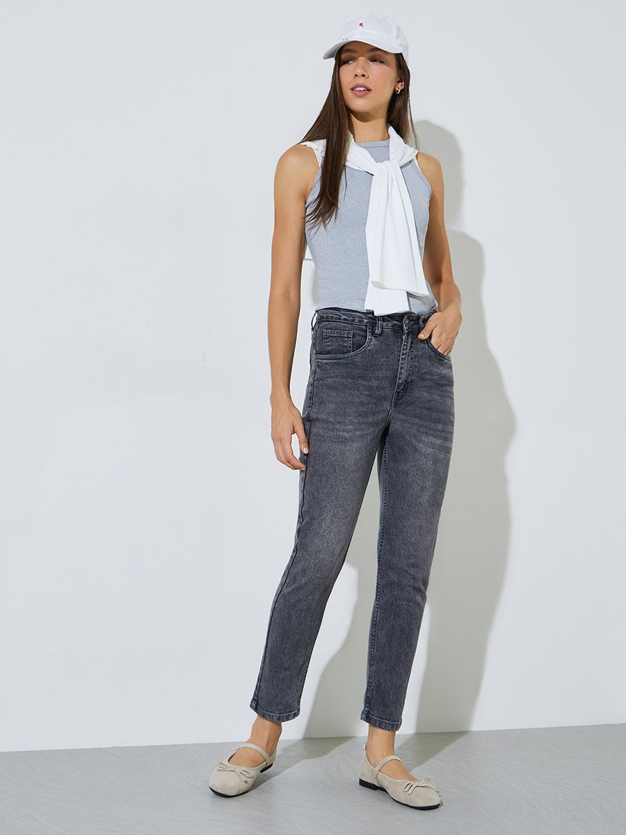 Mid Rise Washed Ankle Length Slim Fit Jeans