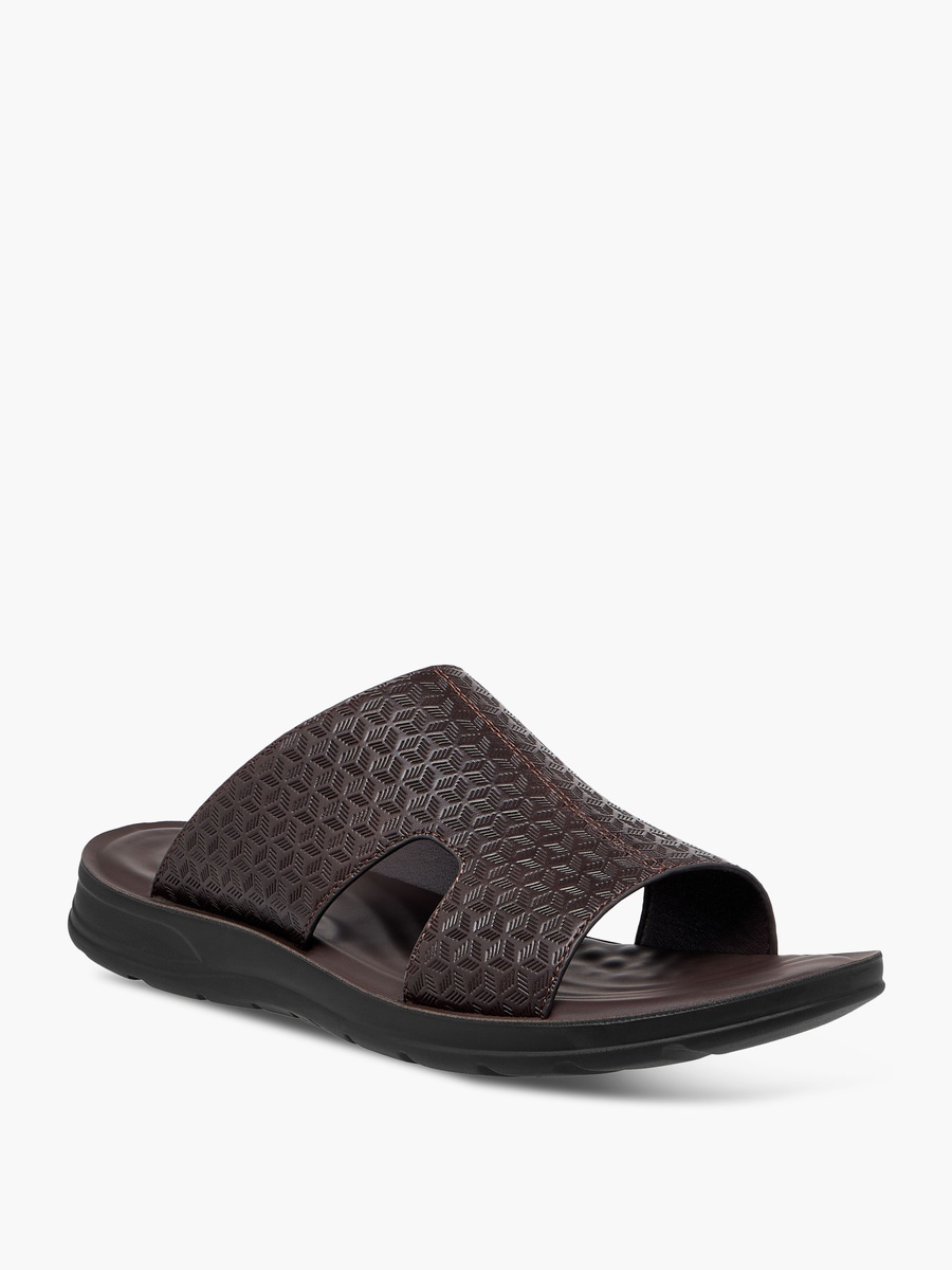 Men Textured Arabic Sandals
