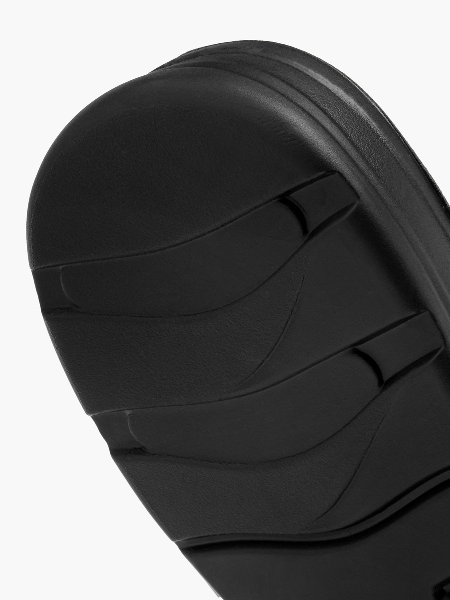 Men Textured Arabic Sandals