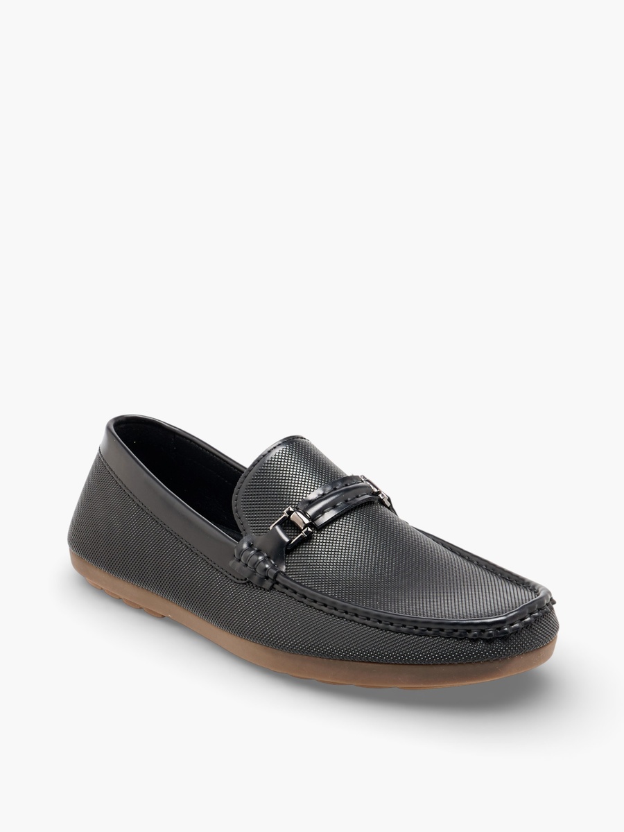 Men Textured Loafers