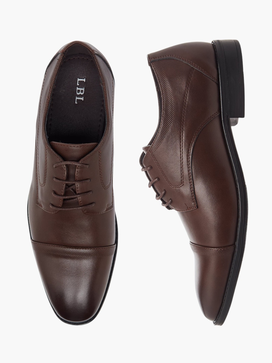 Men Lace-Up Derby Shoes