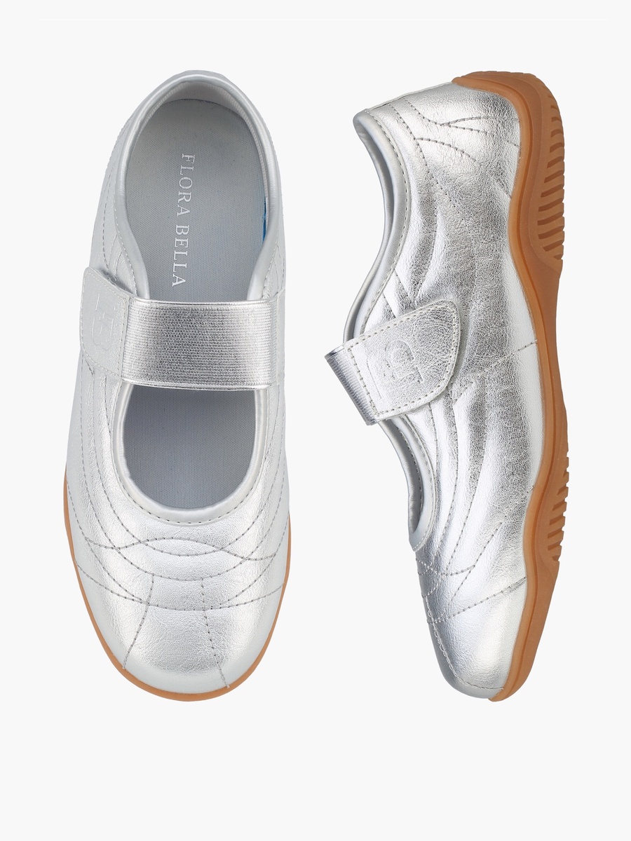 Women Panelled Hook and Loop Sneakers