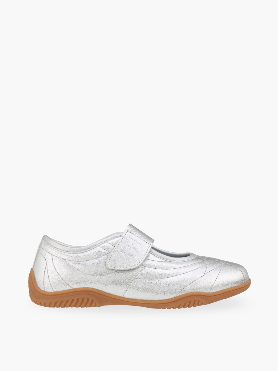 Women Panelled Hook and Loop Sneakers