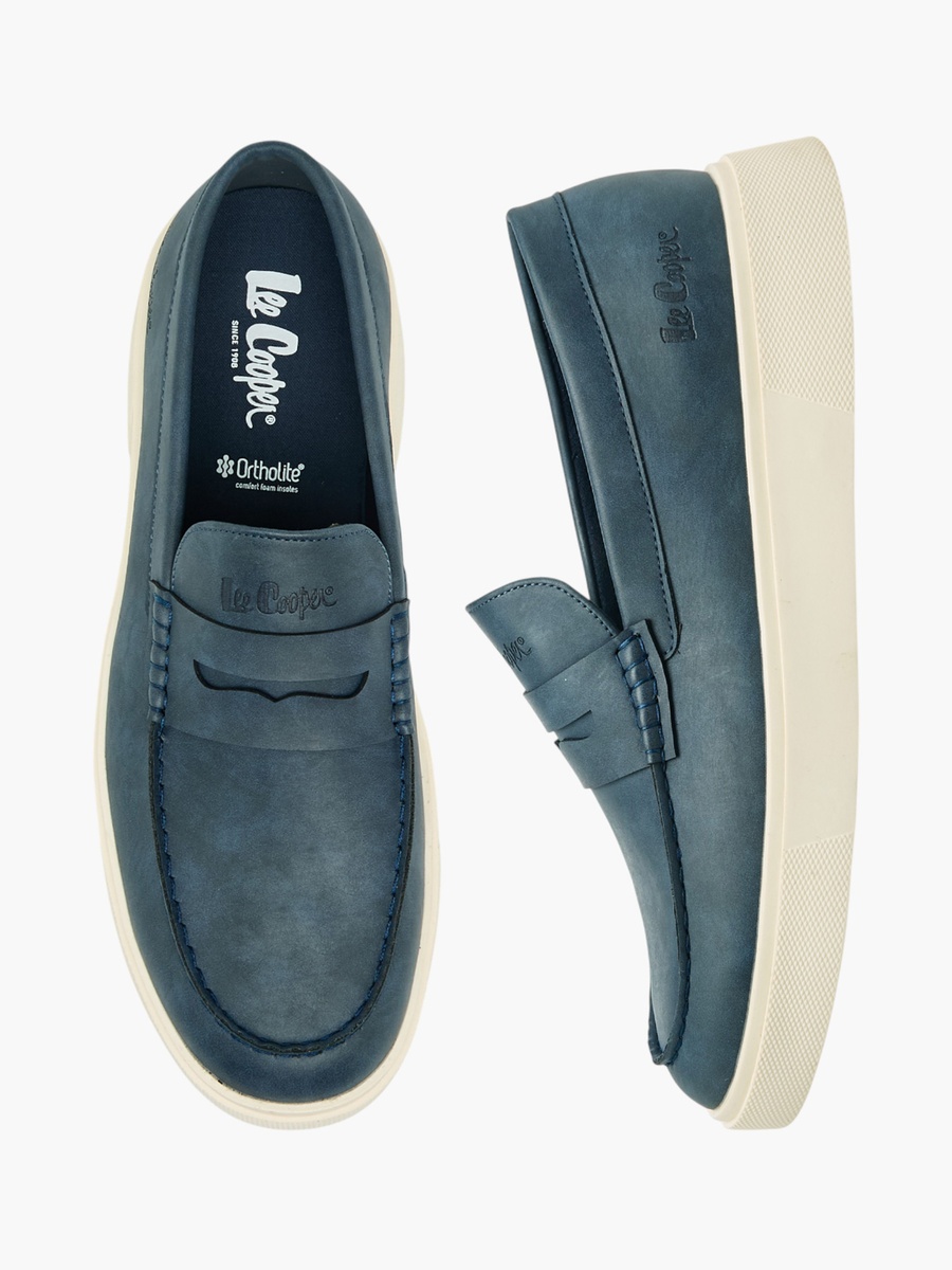 Men Solid Loafers