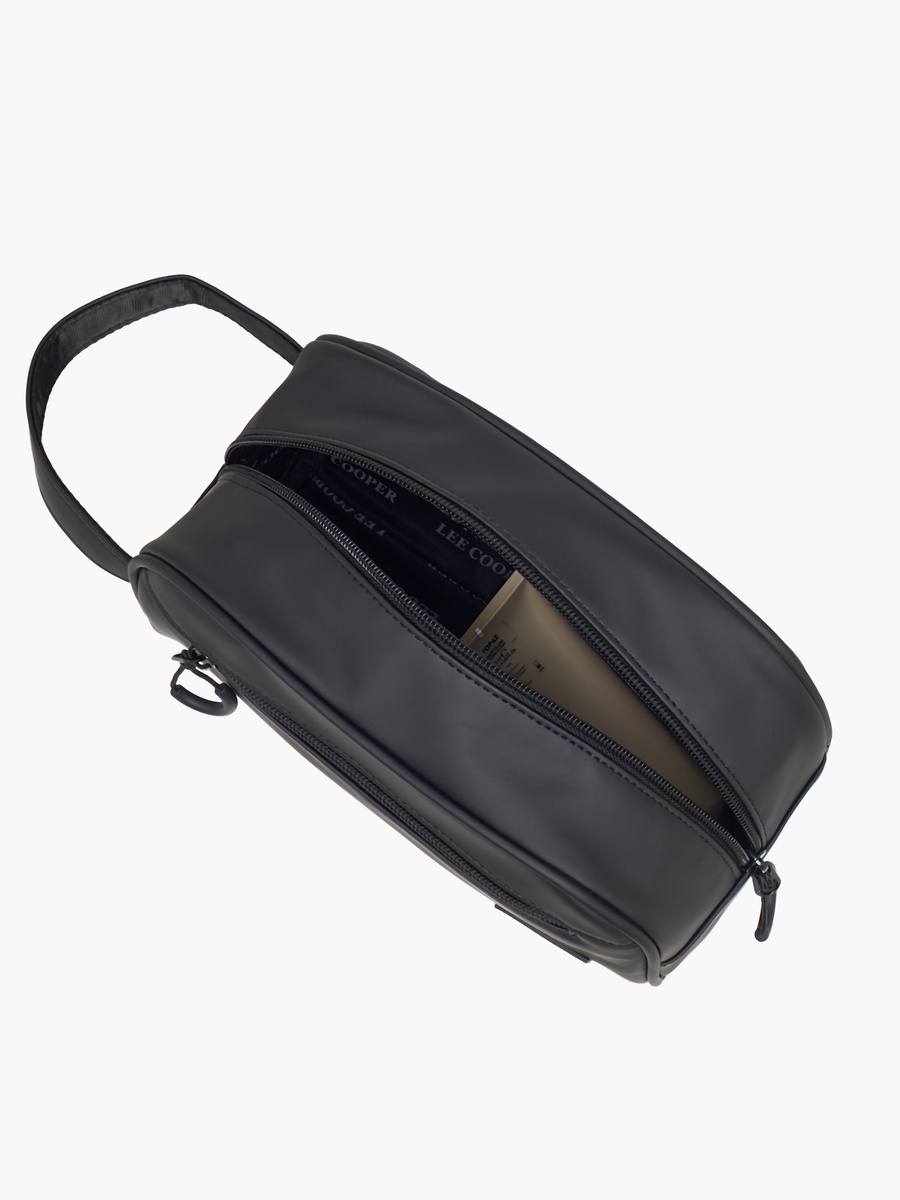 Men Solid Pouch