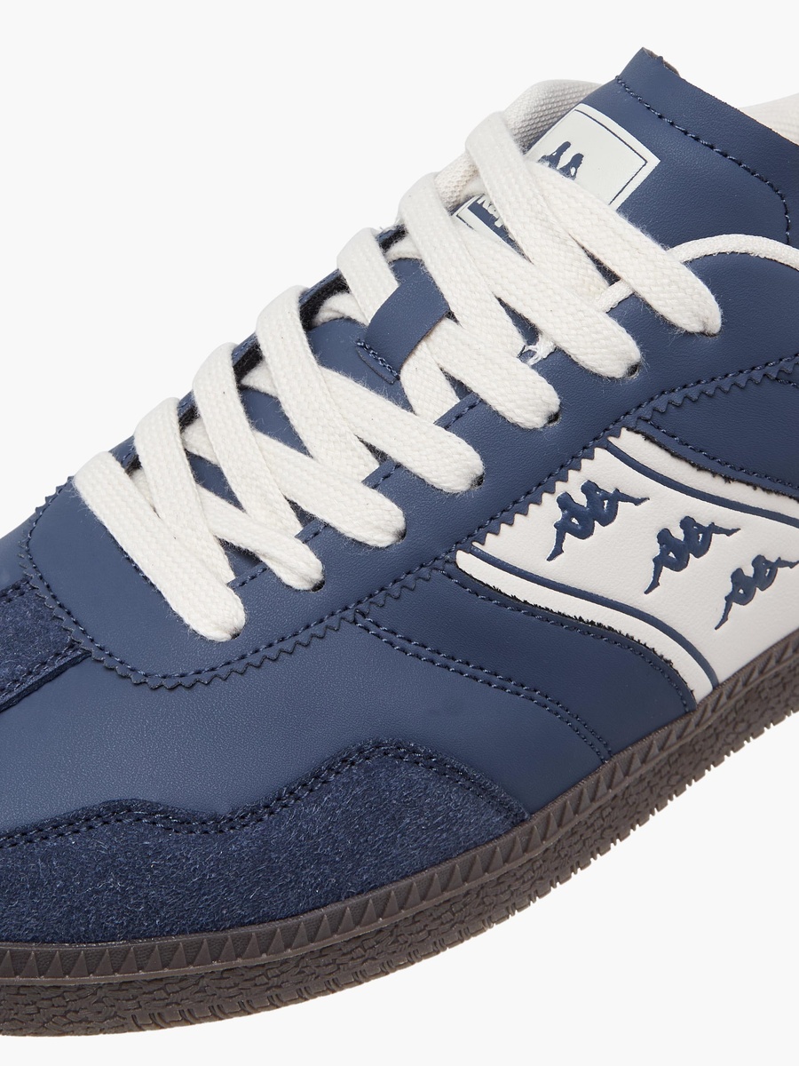 حذاء سنيكرز رجالي بأربطة