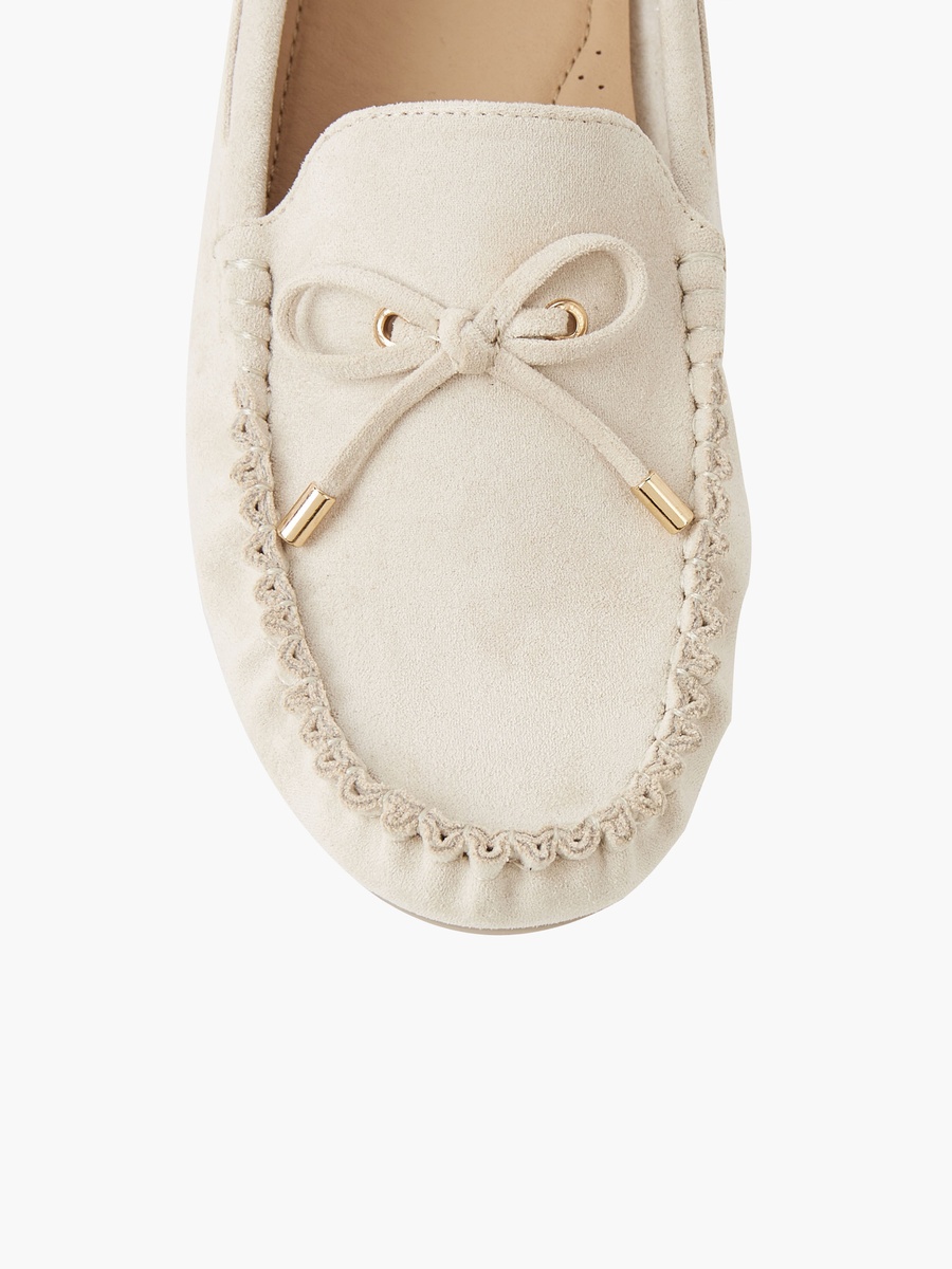 Women Textured Moccasins