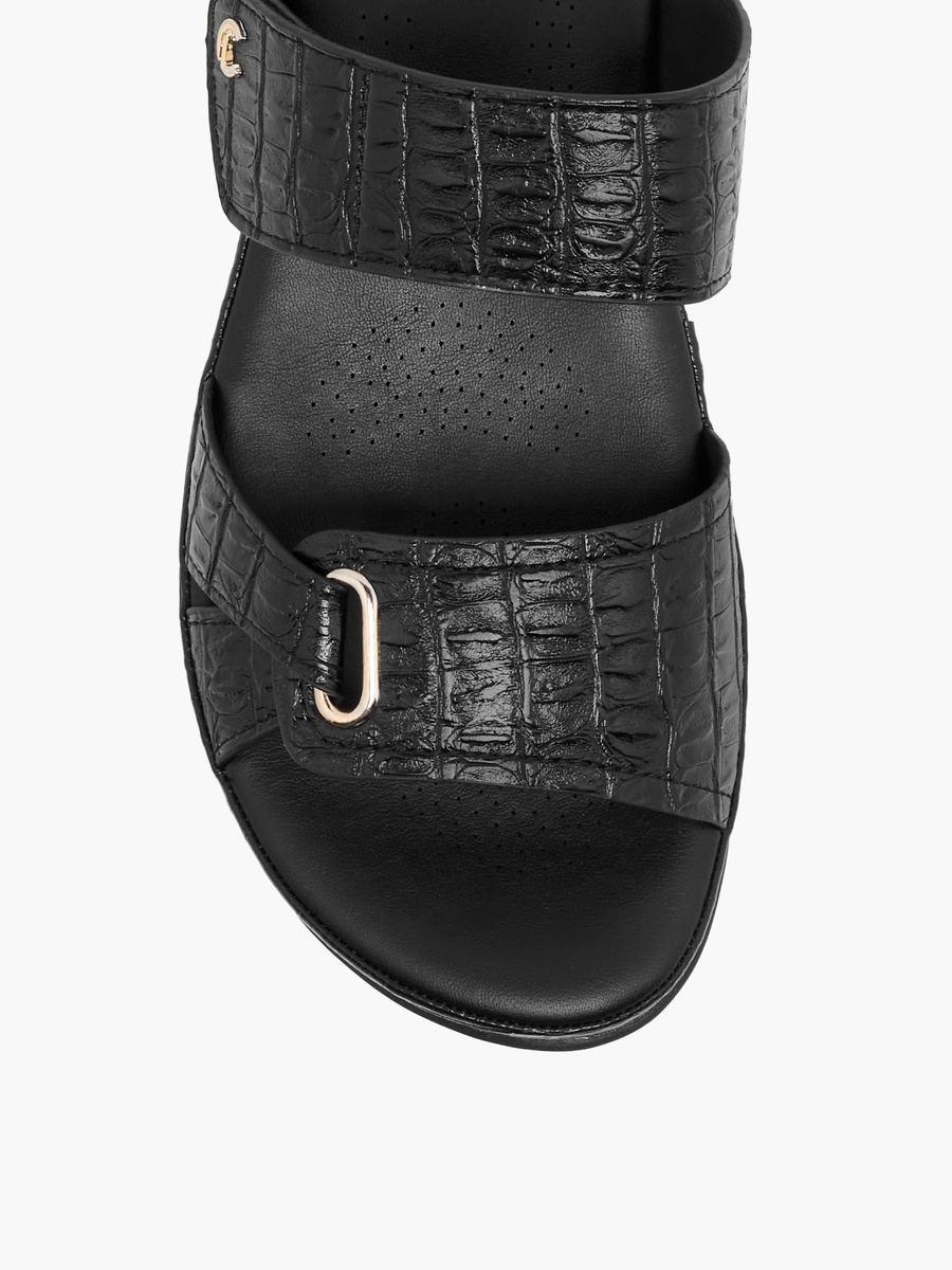 Women Textured Comfort Sandals