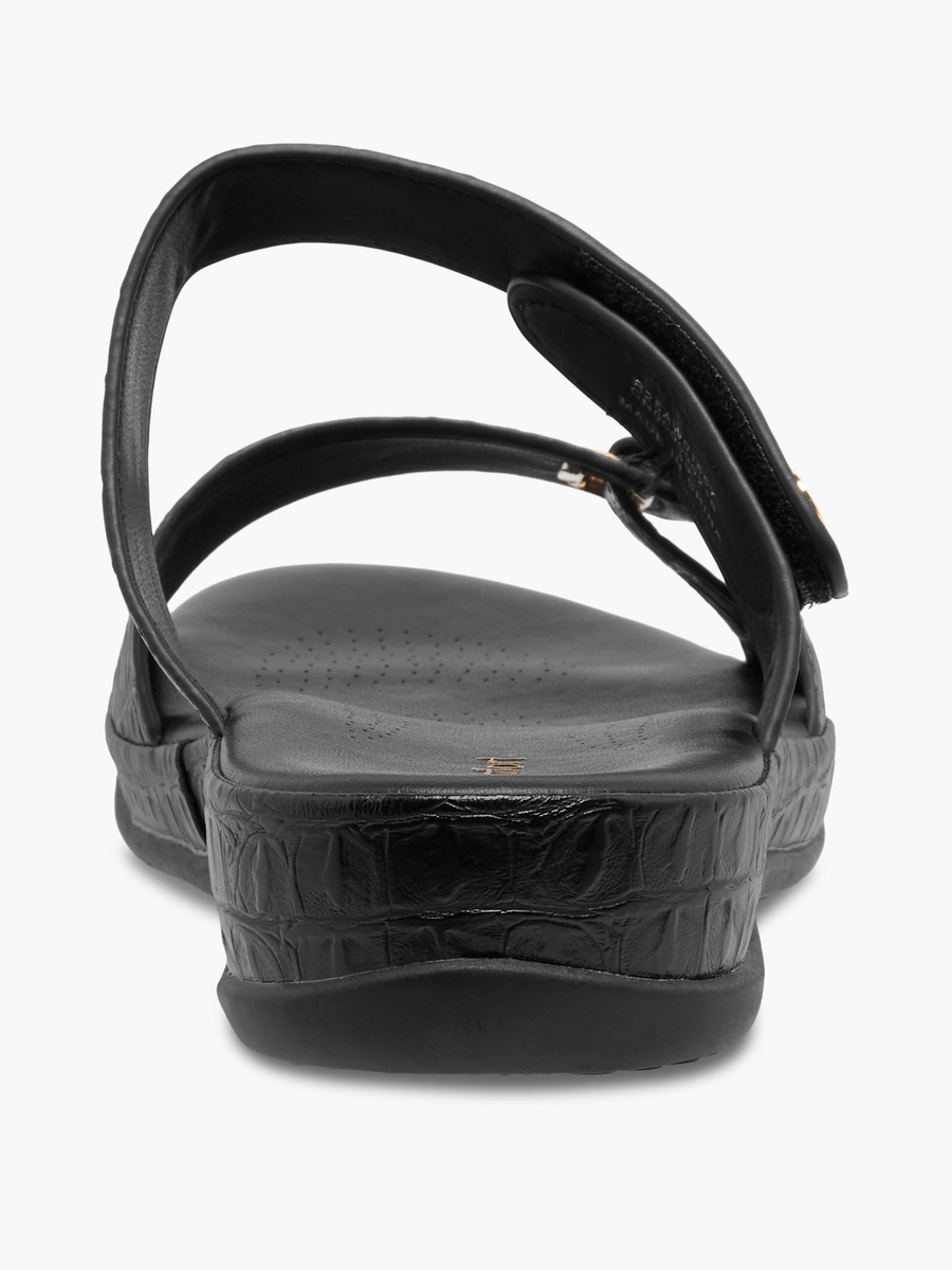 Women Textured Comfort Sandals