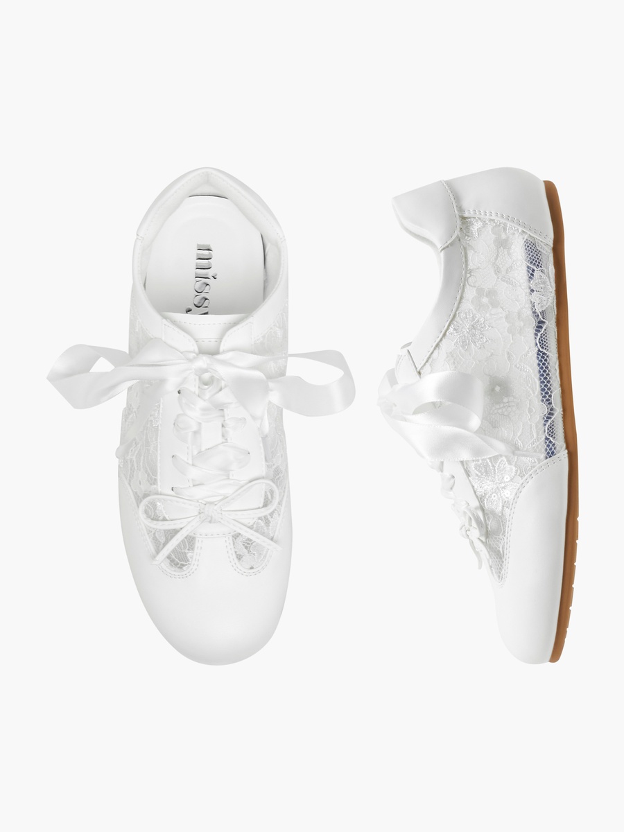 Women Lace-Up Ankle Sneakers