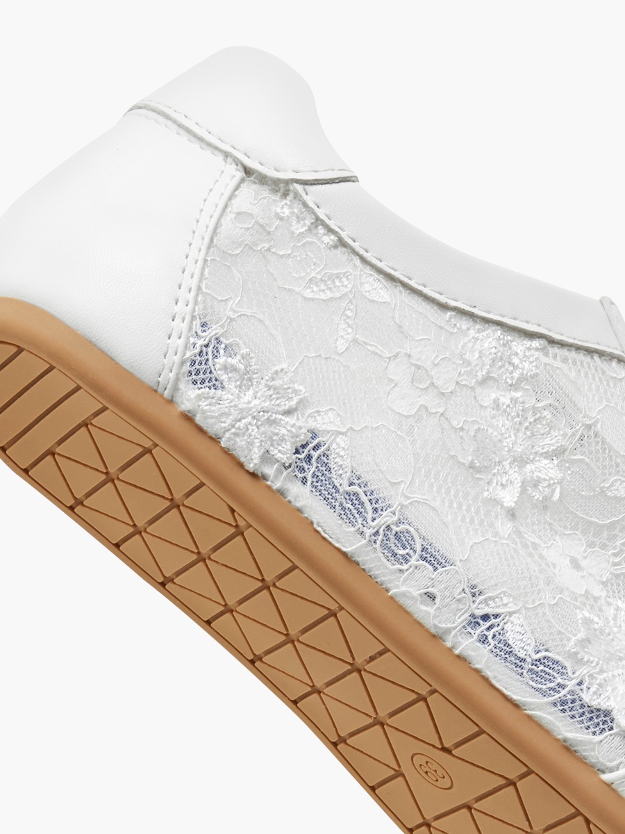 Women Lace-Up Ankle Sneakers