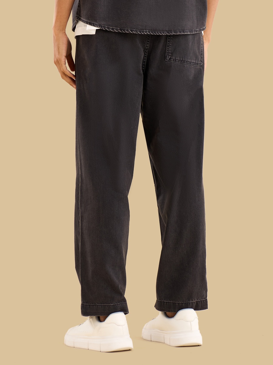 Loose Fit Jeans