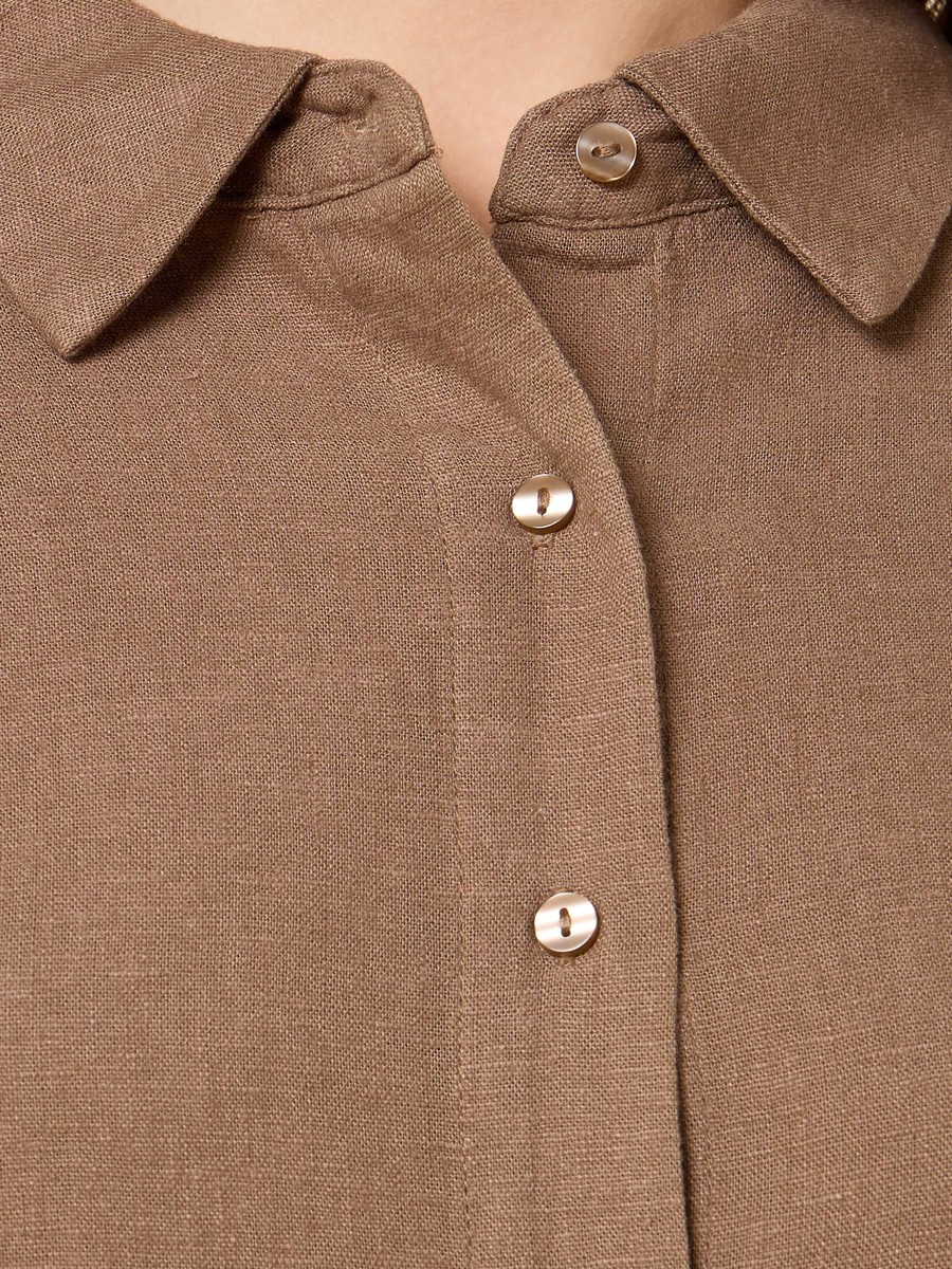 بلوزة واسعة