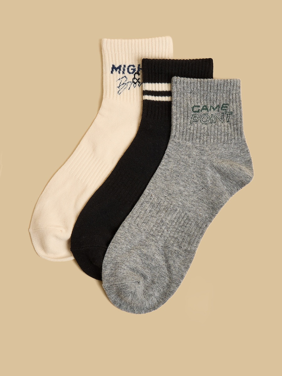 Pack of 3 - Textured Ankle Length Socks