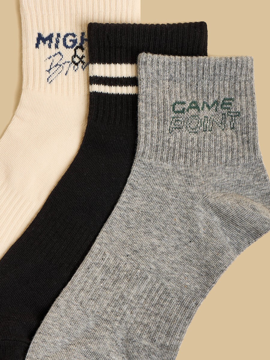 Pack of 3 - Textured Ankle Length Socks
