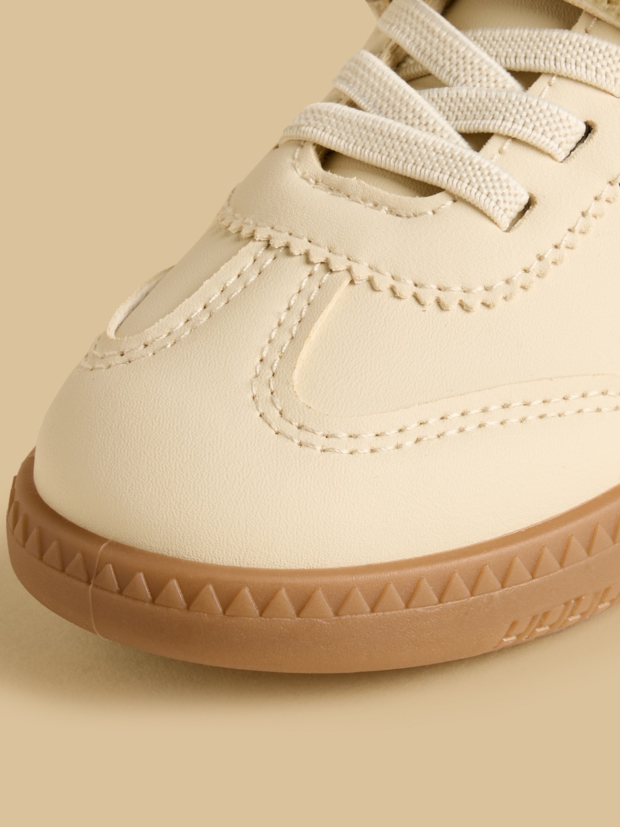 Panelled Sports Shoes with Hook and Loop Closure