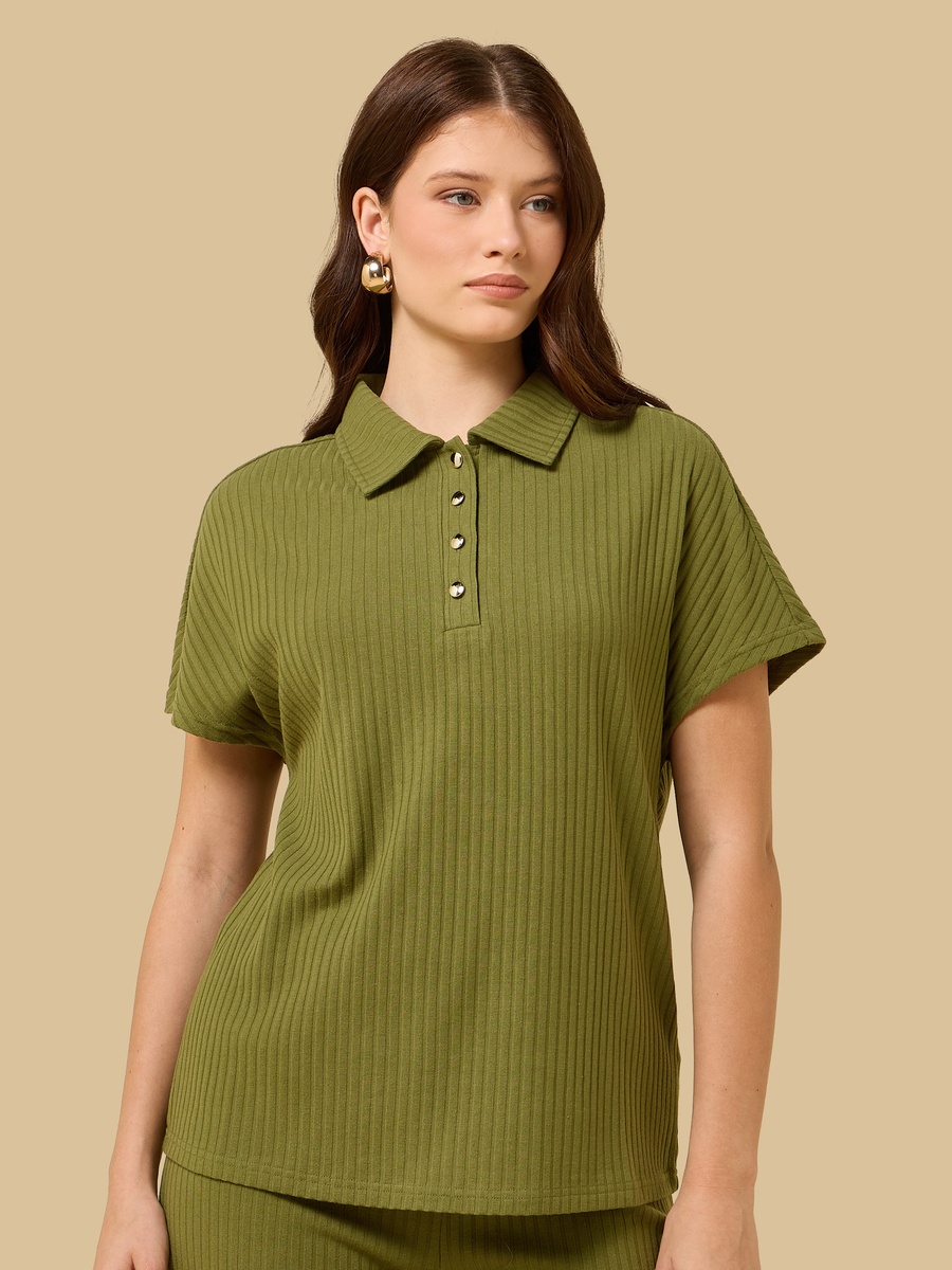 Ribbed Collared Top