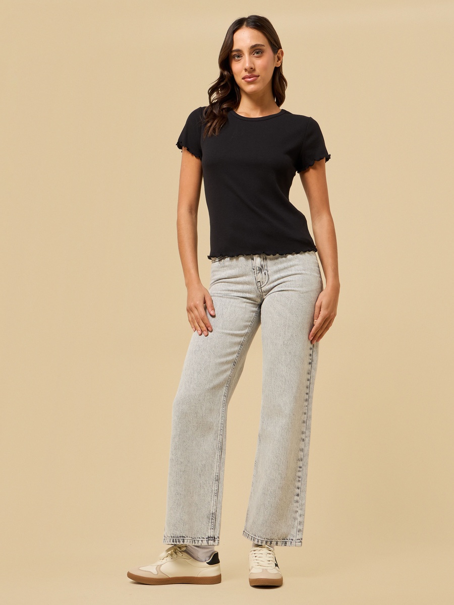 Ribbed T-Shirt with Lettuce Hem